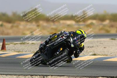 media/Apr-10-2022-SoCal Trackdays (Sun) [[f104b12566]]/Turn 15 (145pm)/